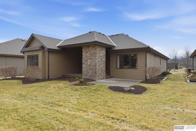 1156 S 212th Circle, Elkhorn, NE 68022