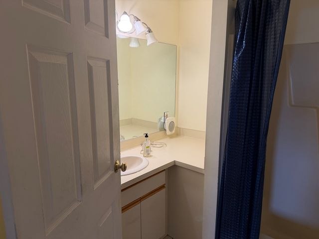 90 Quincy Shore 519, Quincy, MA 02171