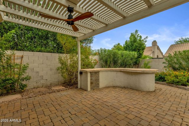 9827 E BLANCHE Drive, Scottsdale, AZ 85260
