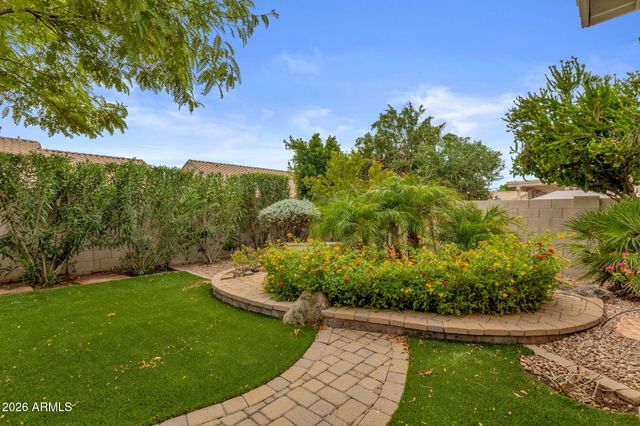 9827 E BLANCHE Drive, Scottsdale, AZ 85260