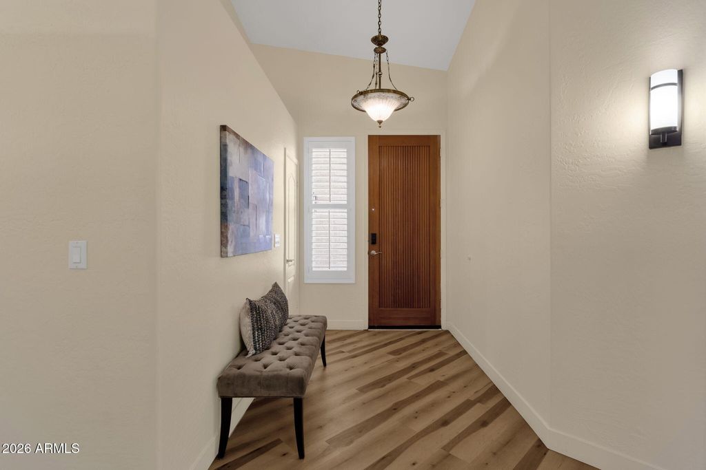 9827 E BLANCHE Drive, Scottsdale, AZ 85260 — photo 4