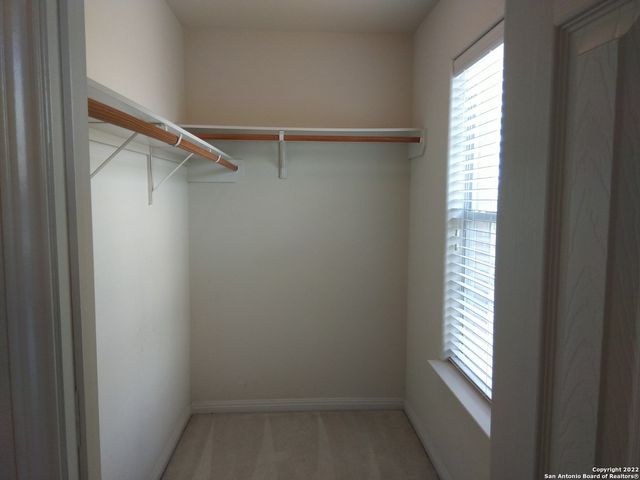 5702 Wildcat Cyn, San Antonio, TX 78252
