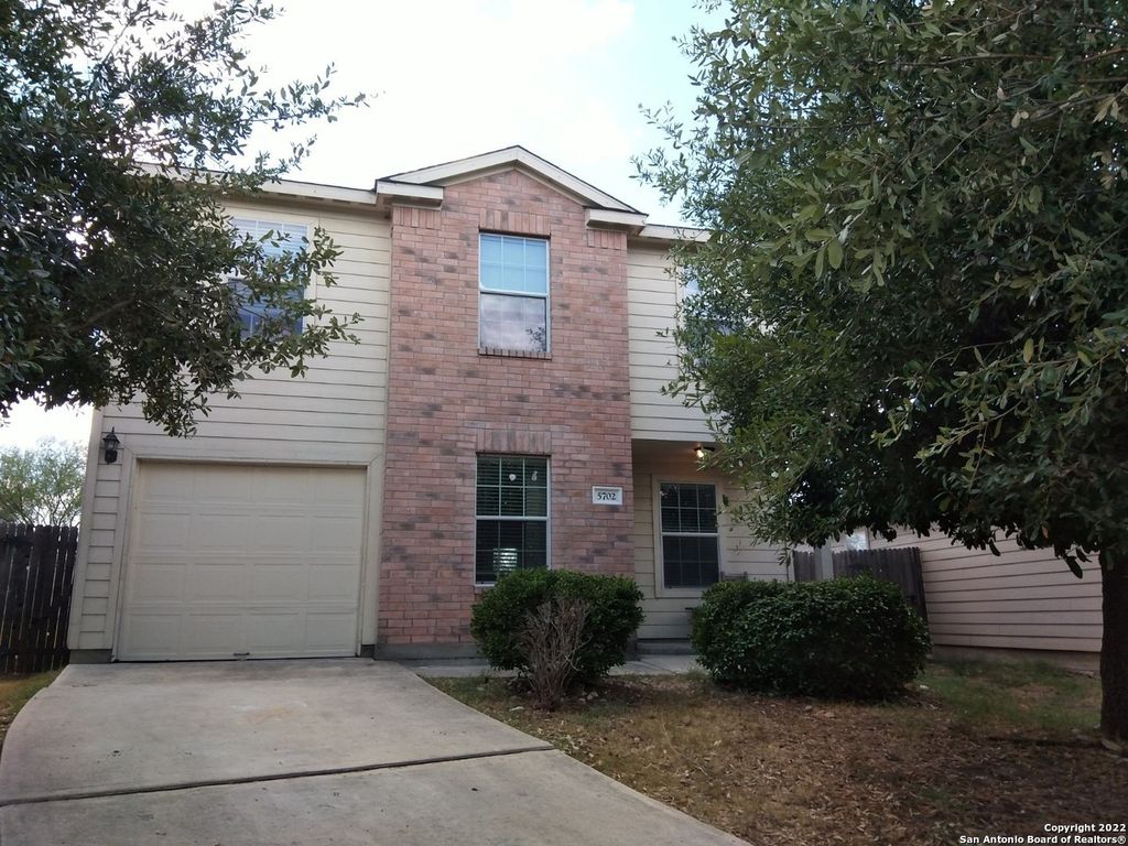 5702 Wildcat Cyn, San Antonio, TX 78252