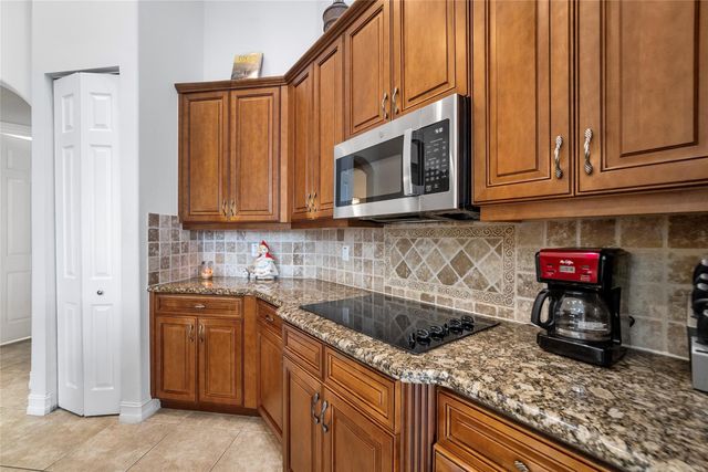 7548 NW 117th Lane, Parkland, FL 33076