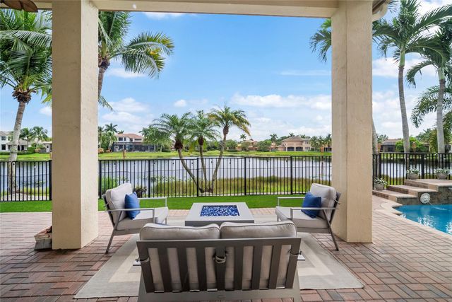 7548 NW 117th Lane, Parkland, FL 33076