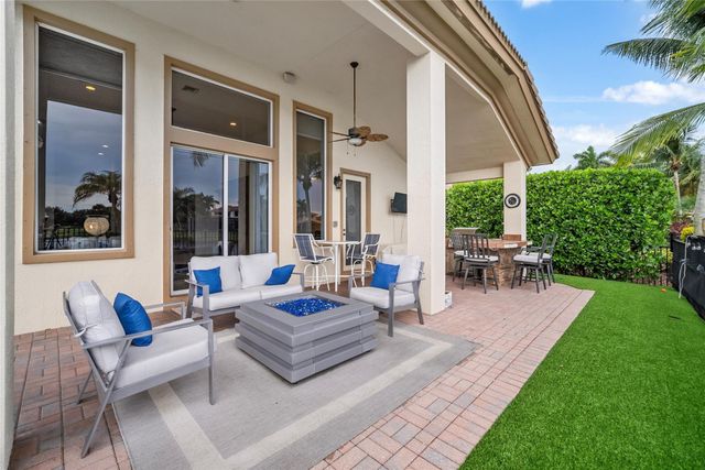 7548 NW 117th Lane, Parkland, FL 33076