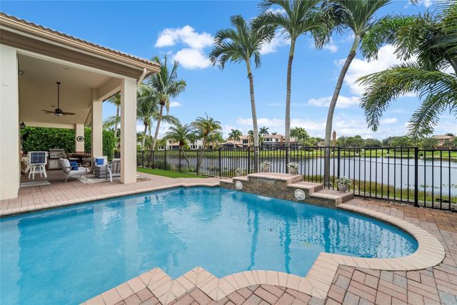 7548 NW 117th Lane, Parkland, FL 33076