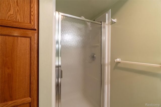 19678 Ashley Court, Livonia, MI 48152