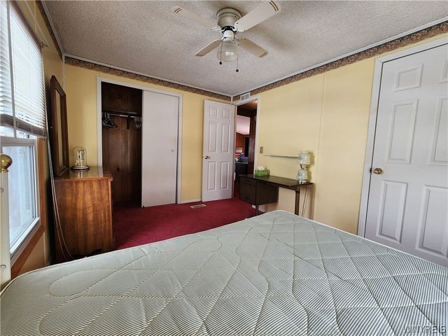 46 Parkside Circle, Cheektowaga, NY 14227