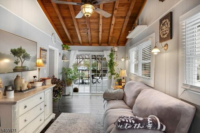 413 Diggles Pl, Vernon Twp., NJ 07422