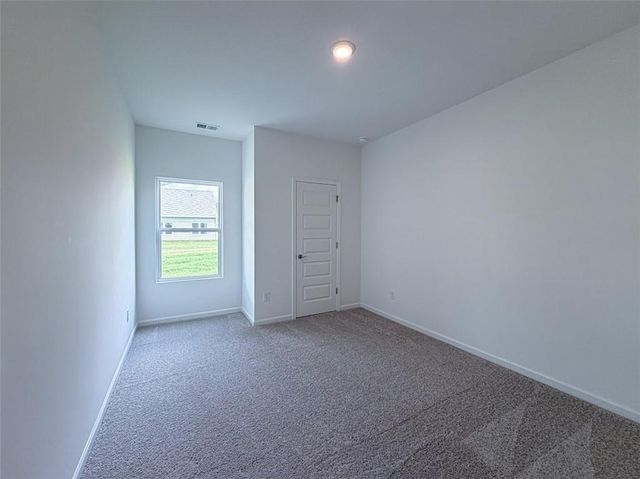 142 Lavender Circle, Calhoun, GA 30701