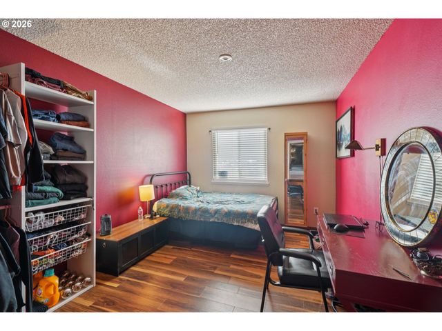 3383 Ne 162ND Ave, Portland, OR 97230