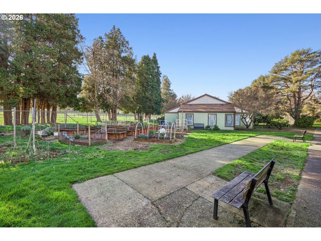 3383 Ne 162ND Ave, Portland, OR 97230