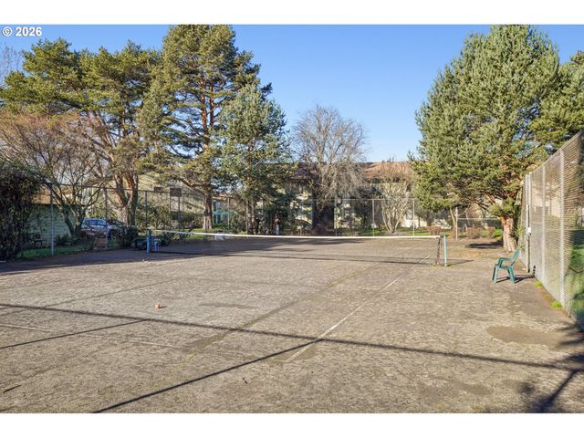 3383 Ne 162ND Ave, Portland, OR 97230