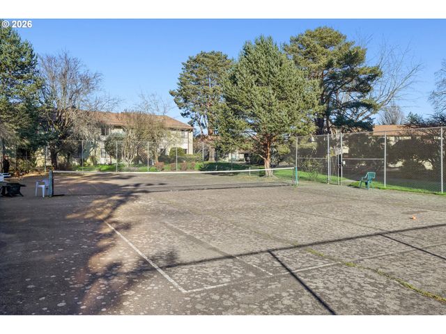 3383 Ne 162ND Ave, Portland, OR 97230