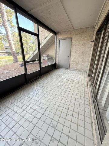 3801 CROWN POINT Road 2061, Jacksonville, FL 32257