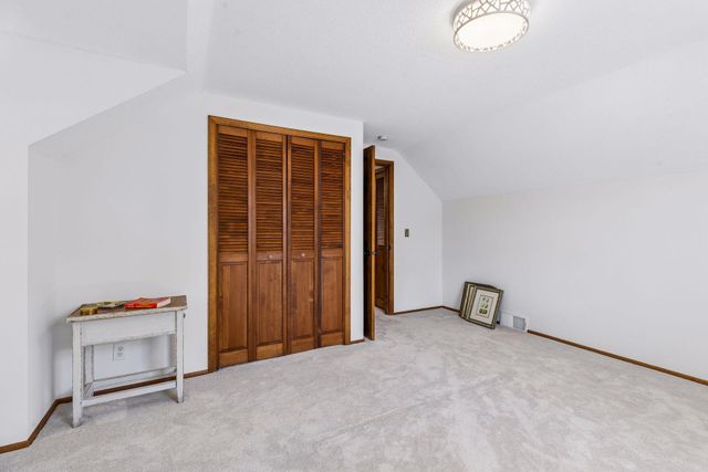 6529 Cherokee Trail, Edina, MN 55439
