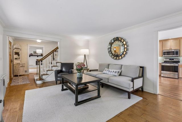 6529 Cherokee Trail, Edina, MN 55439
