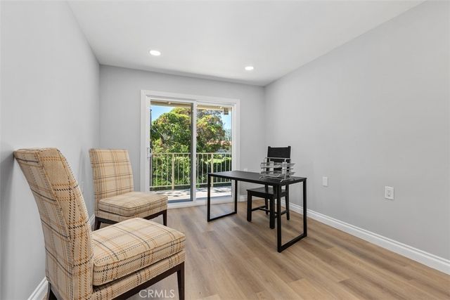 802 Ronda Mendoza N, Laguna Woods, CA 92637