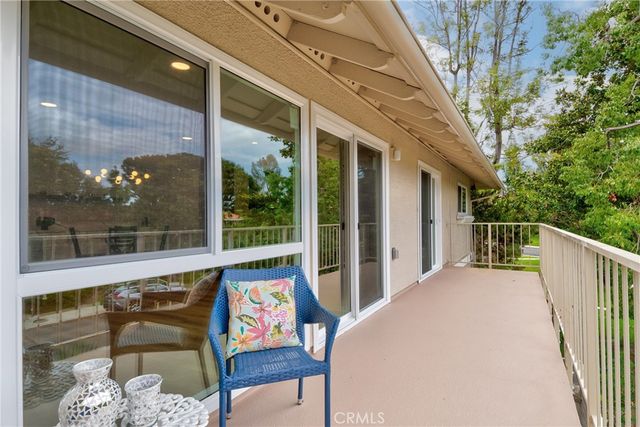 802 Ronda Mendoza N, Laguna Woods, CA 92637