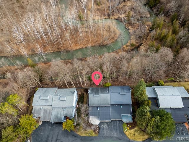 7516 Spectrum Way, Manlius, NY 13066
