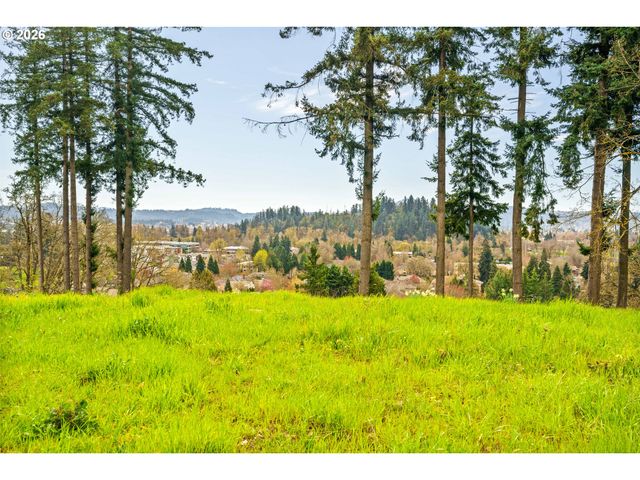 1238 STONE FOREST Ct, Eugene, OR 97401