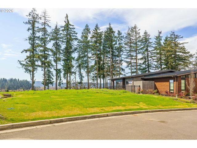 1238 STONE FOREST Ct, Eugene, OR 97401