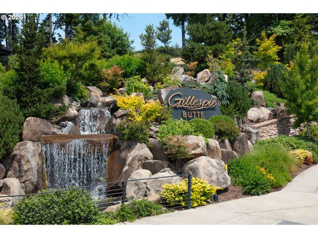 1238 STONE FOREST Ct, Eugene, OR 97401