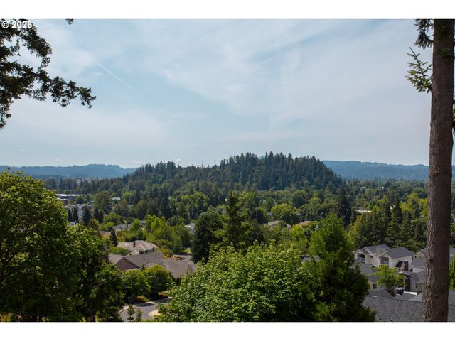 1238 STONE FOREST Ct, Eugene, OR 97401