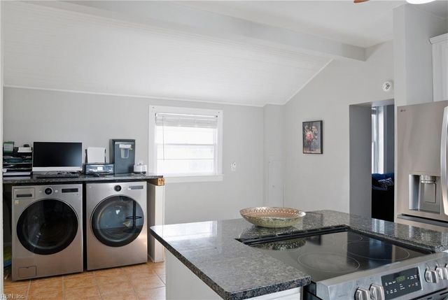 118 Saint James AVE, Suffolk, VA 23434