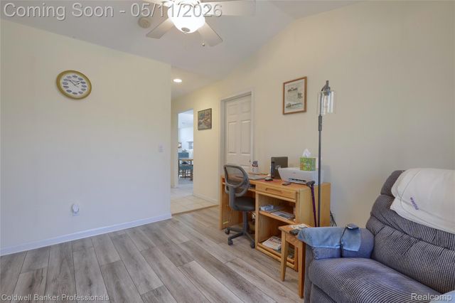 52237 Mitchell Lane 11, Macomb Township, MI 48042