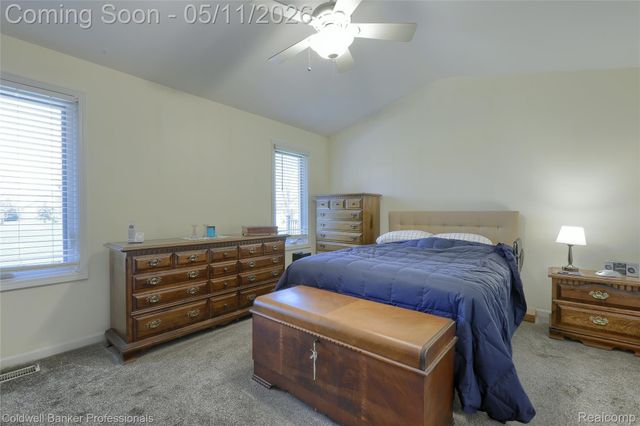 52237 Mitchell Lane 11, Macomb Township, MI 48042