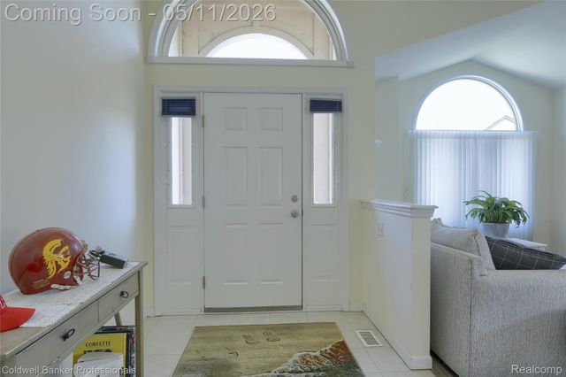 52237 Mitchell Lane 11, Macomb Township, MI 48042