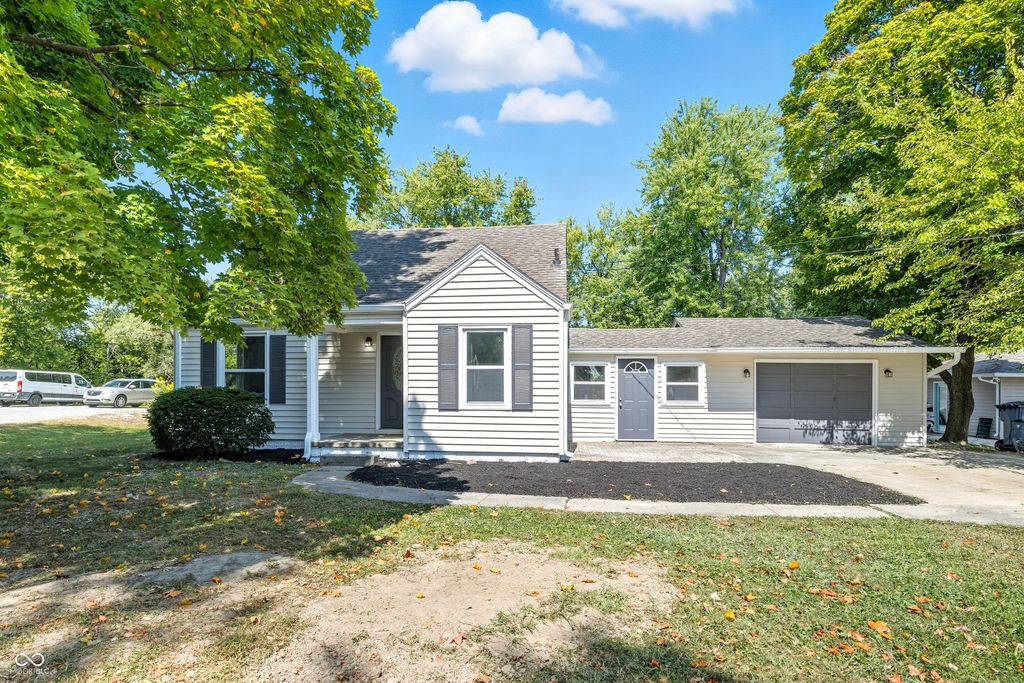 2208 Van Buskirk Road, Anderson, IN 46011