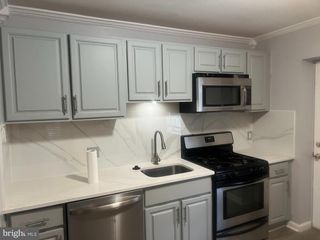 1319 N ROBINSON ST, Philadelphia, PA 19151