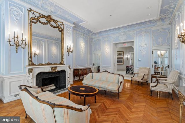 1629 LOCUST ST, Philadelphia, PA 19103
