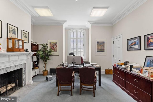 1629 LOCUST ST, Philadelphia, PA 19103