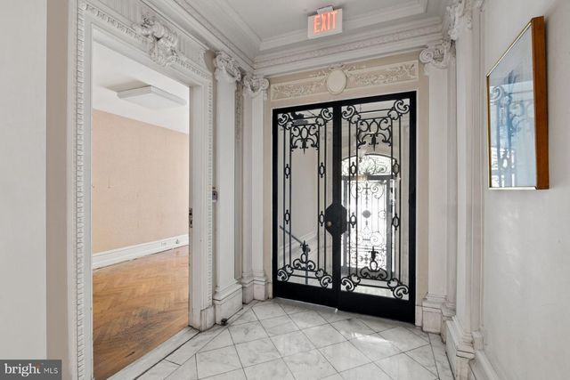 1629 LOCUST ST, Philadelphia, PA 19103