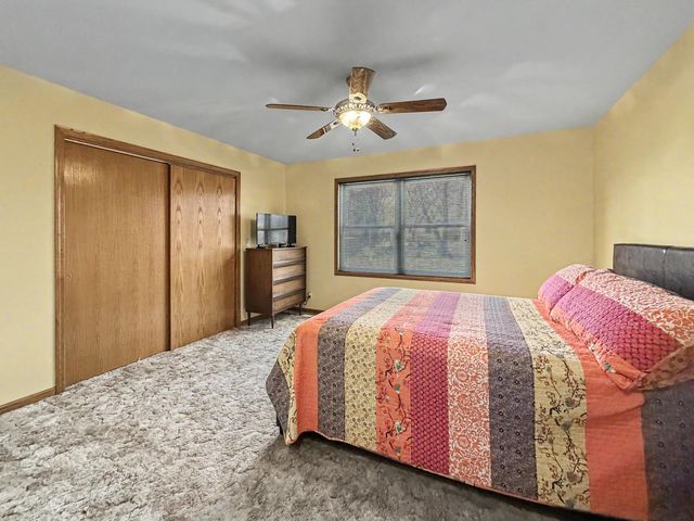 167 N Eagle Island Road, Kankakee, IL 60901