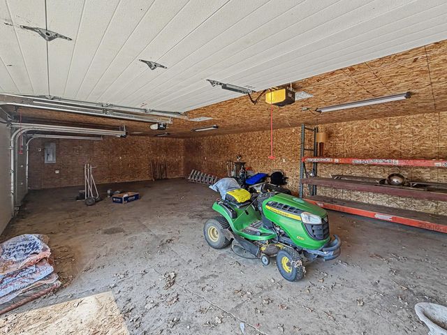 167 N Eagle Island Road, Kankakee, IL 60901