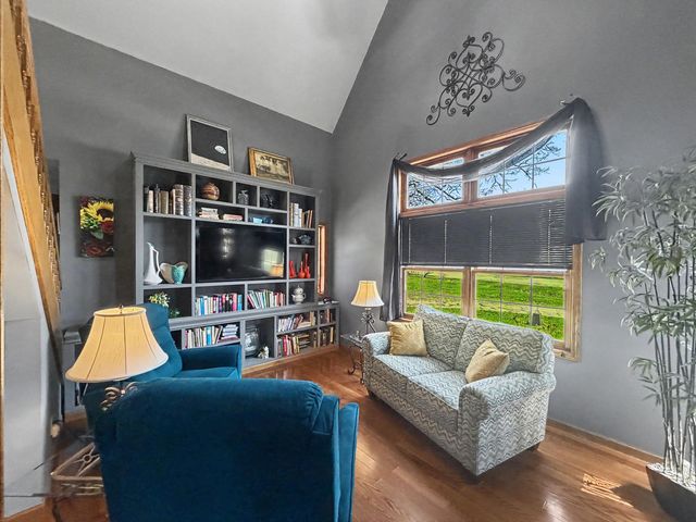 167 N Eagle Island Road, Kankakee, IL 60901