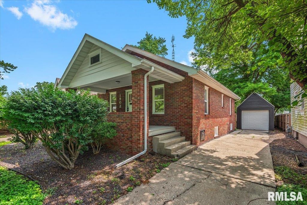 1902 Dial Court, Springfield, IL 62704
