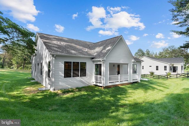 9671 MARLETTE DR, Nokesville, VA 20181