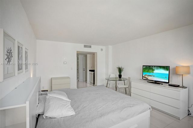 19370 Collins Avenue 1504, Sunny Isles Beach, FL 33160