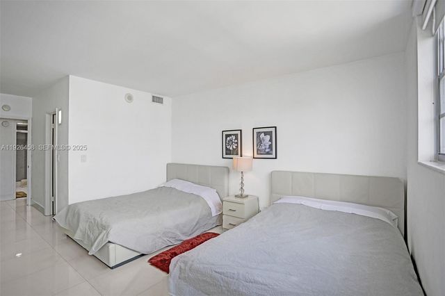 19370 Collins Avenue 1504, Sunny Isles Beach, FL 33160