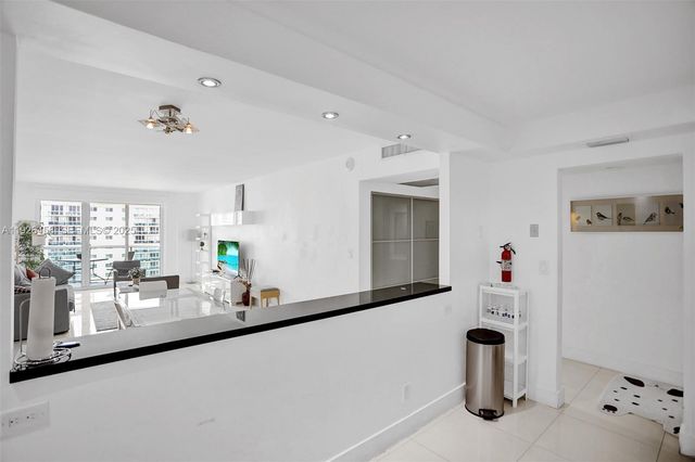 19370 Collins Avenue 1504, Sunny Isles Beach, FL 33160