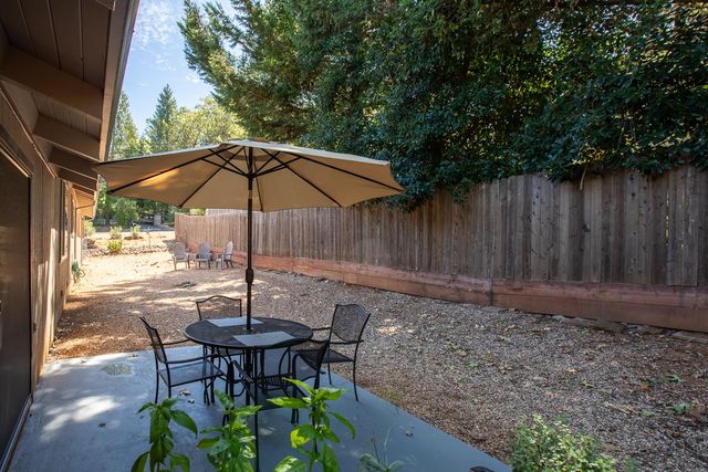 11289 Agnes Way, Grass Valley, CA 95949
