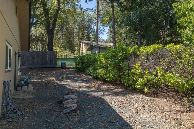 11289 Agnes Way, Grass Valley, CA 95949