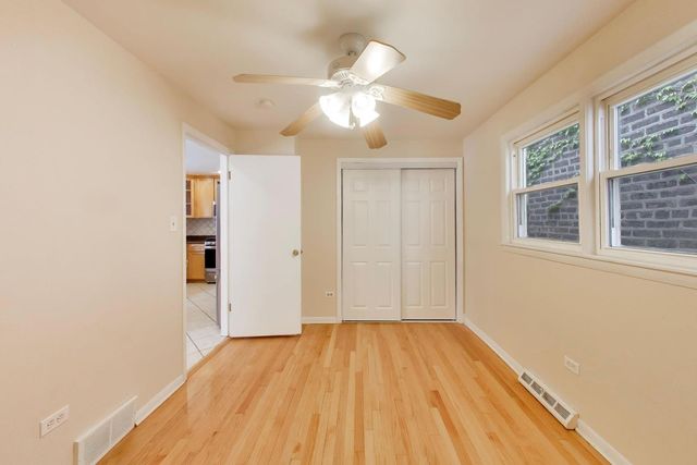 2972 S Loomis Street, Chicago, IL 60608