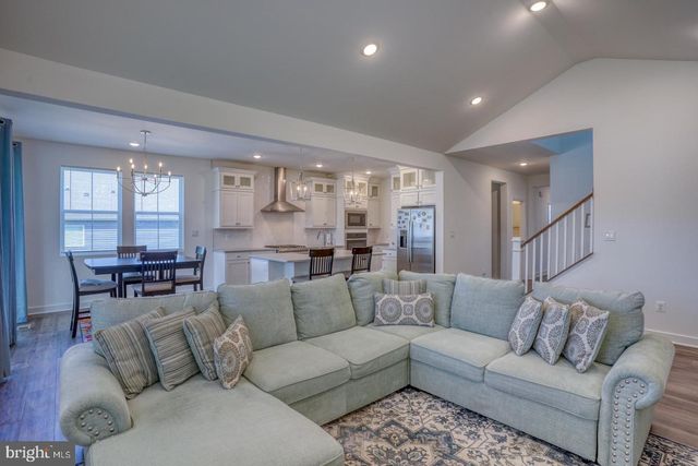 233 S RIDGE BROOK DR, Felton, DE 19943